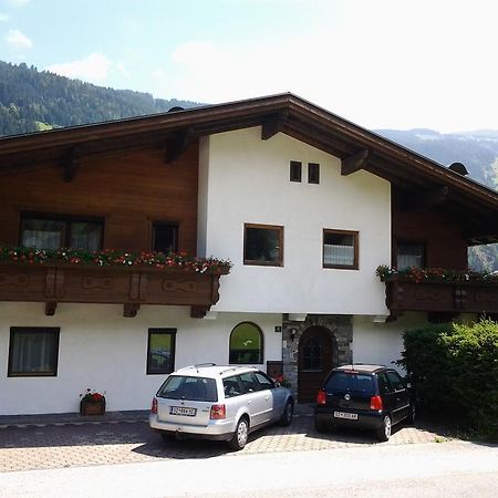 Apartment Alpin Aschau Im Zillertal Eksteriør bilde
